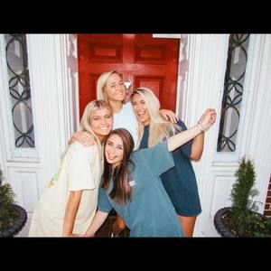 Meet your Posher, Colby